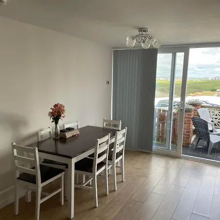Newquay Fistral Beach View With Pool Exterior photo